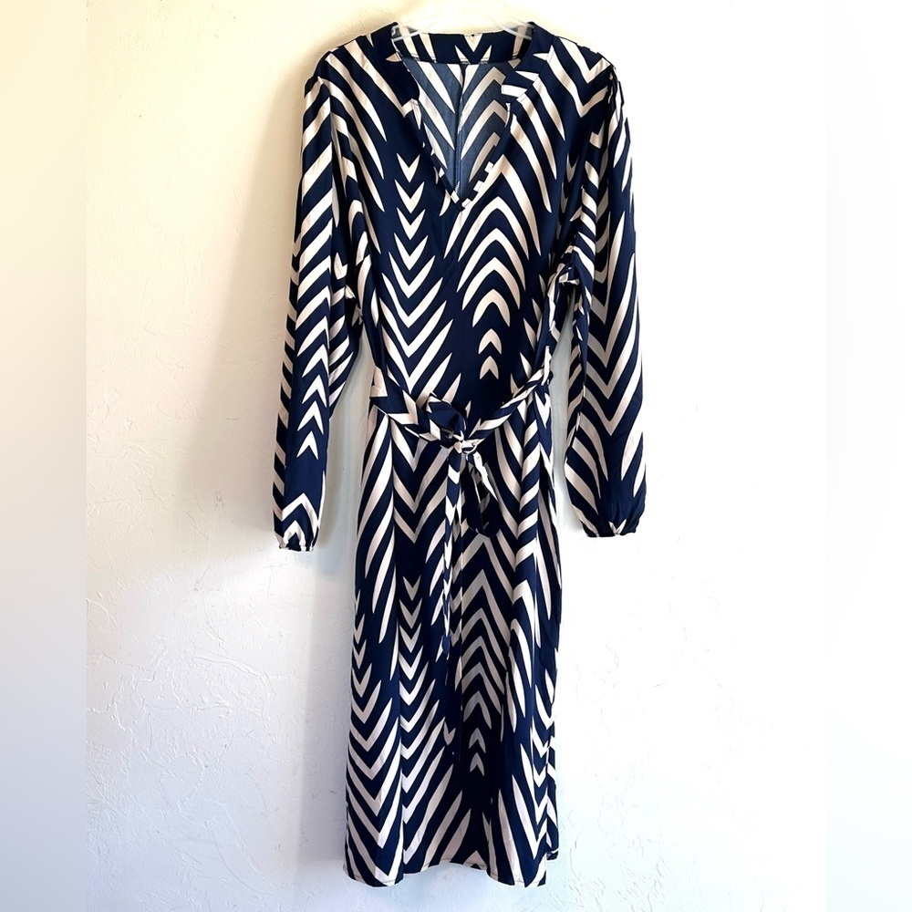 SHEIN Navy/Cream Chevron Career V-Neck Long Sleeve Tie Belt Midi Dress Sz 2XL
